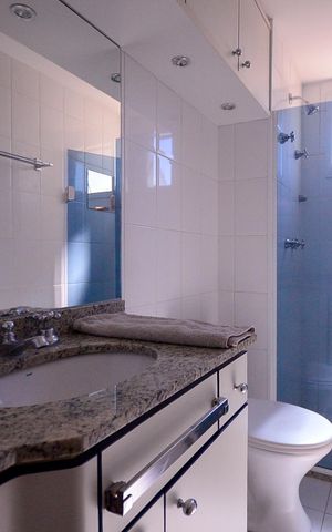 Apartamento à venda com 104m², 2 quartos e 2 vagas Apartamento à venda com 104m², 2 quartos e 2 vagasBanheiro Social