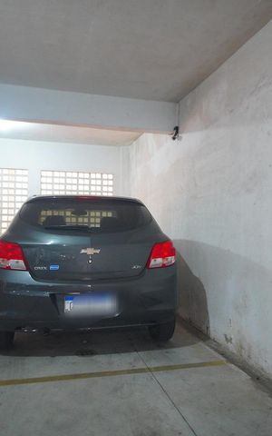 Apartamento à venda com 100m², 2 quartos e 2 vagasBox 15
