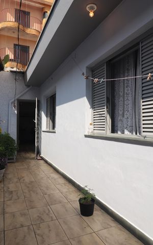 Casa à venda com 111m², 2 quartos e 2 vagasQuintal