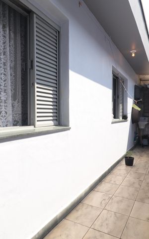 Casa à venda com 111m², 2 quartos e 2 vagasQuintal