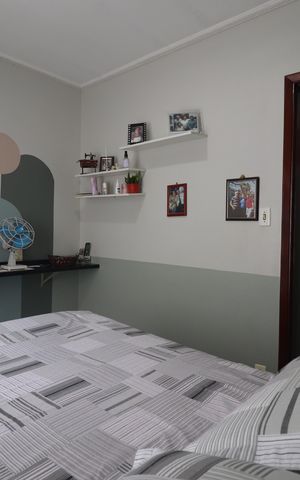 Casa à venda com 111m², 2 quartos e 2 vagasQuarto 2