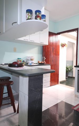 Casa à venda com 111m², 2 quartos e 2 vagasCozinha