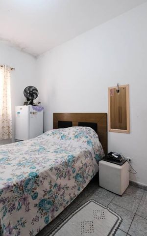 Casa à venda com 300m², 3 quartos e 8 vagasSuíte