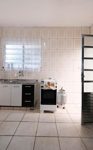 Casa à venda com 300m², 3 quartos e 8 vagasCozinha