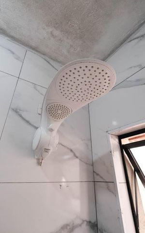 Casa à venda com 300m², 3 quartos e 8 vagasBanheiro