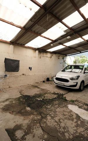Casa à venda com 300m², 3 quartos e 8 vagasÁrea externa
