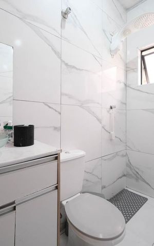 Casa à venda com 300m², 3 quartos e 8 vagasBanheiro