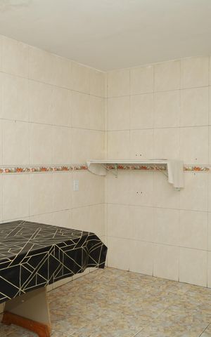 Casa para alugar com 250m², 2 quartos e 1 vagaCozinha