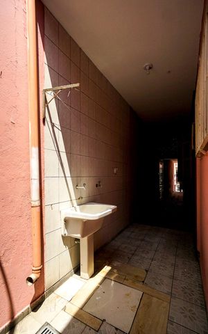 Casa à venda com 155m², 4 quartos e 2 vagasÁrea de serviço