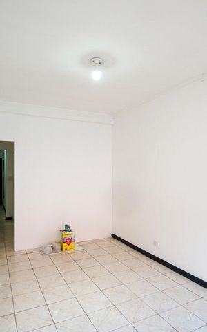 Casa à venda com 155m², 4 quartos e 2 vagasSala