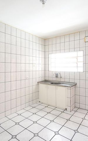 Casa à venda com 155m², 4 quartos e 2 vagasCozinha