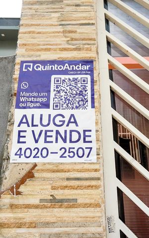 Casa à venda com 155m², 4 quartos e 2 vagasPlaca