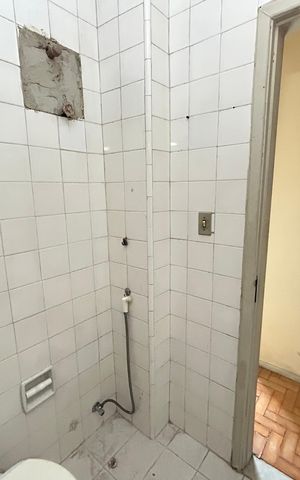 Apartamento à venda com 50m², 2 quartos e sem vagaBanheiro