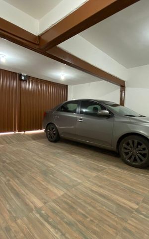 Casa para alugar com 200m², 3 quartos e 2 vagas