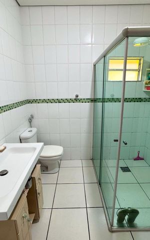 Casa para alugar com 200m², 3 quartos e 2 vagas