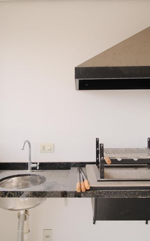 Apartamento à venda com 74m², 2 quartos e 1 vagaVaranda