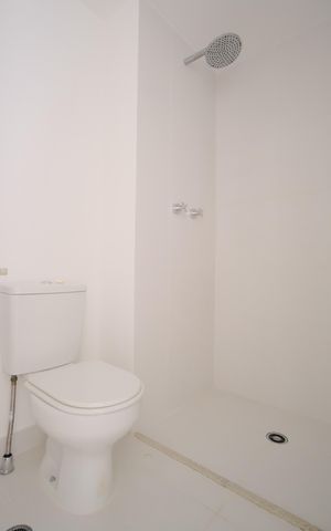 Apartamento à venda com 74m², 2 quartos e 1 vagaBanheiro Social