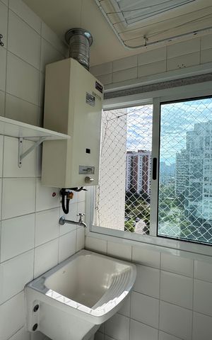 Apartamento para alugar com 75m², 2 quartos e 2 vagas Apartamento para alugar com 75m², 2 quartos e 2 vagasCozinha e Área de Serviço