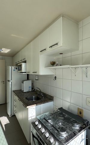 Apartamento para alugar com 75m², 2 quartos e 2 vagas Apartamento para alugar com 75m², 2 quartos e 2 vagasCozinha e Área de Serviço