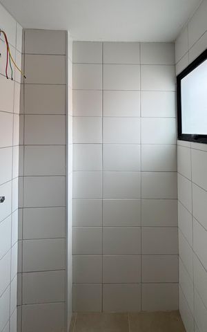 Apartamento à venda com 63m², 2 quartos e 1 vaga Apartamento à venda com 63m², 2 quartos e 1 vagaBanheiro Social