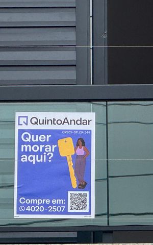 Apartamento à venda com 63m², 2 quartos e 1 vaga Apartamento à venda com 63m², 2 quartos e 1 vagaPlaca