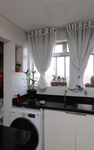 Apartamento para alugar com 68m², 2 quartos e 1 vagaÁrea de Serviço