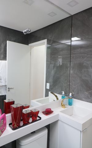 Apartamento para alugar com 68m², 2 quartos e 1 vagaBanheiro