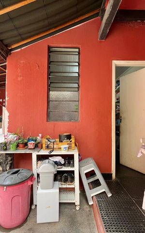 Casa para alugar com 200m², 3 quartos e 4 vagas Casa para alugar com 200m², 3 quartos e 4 vagasQuintal