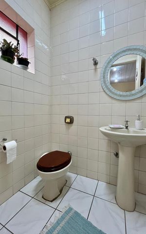 Casa para alugar com 200m², 3 quartos e 4 vagas Casa para alugar com 200m², 3 quartos e 4 vagasLavabo