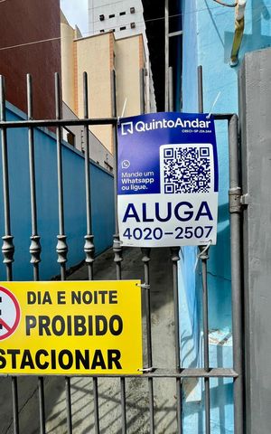 Casa para alugar com 200m², 3 quartos e 4 vagas Casa para alugar com 200m², 3 quartos e 4 vagasPlaca
