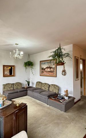Apartamento à venda com 112m², 3 quartos e 1 vaga Apartamento à venda com 112m², 3 quartos e 1 vagaSala