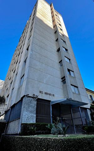 Apartamento à venda com 112m², 3 quartos e 1 vaga Apartamento à venda com 112m², 3 quartos e 1 vagaFachada