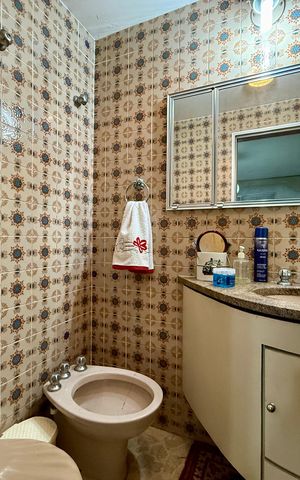 Apartamento à venda com 112m², 3 quartos e 1 vaga Apartamento à venda com 112m², 3 quartos e 1 vagaBanheiro Suíte