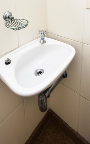 Apartamento à venda com 130m², 3 quartos e 1 vagabanheiro de serviço
