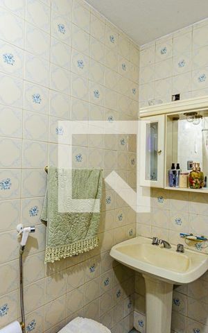 Apartamento à venda com 94m², 3 quartos e sem vagaBanheiro