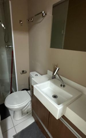 Apartamento para alugar com 54m², 1 quarto e 1 vaga Apartamento para alugar com 54m², 1 quarto e 1 vagaBanheiro da Suíte