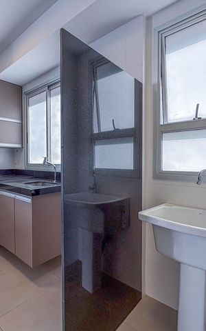 Apartamento à venda com 68m², 2 quartos e 2 vagasCozinha