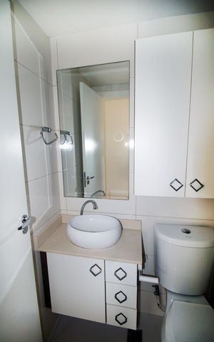 Apartamento à venda com 54m², 2 quartos e 1 vagaBanheiro 