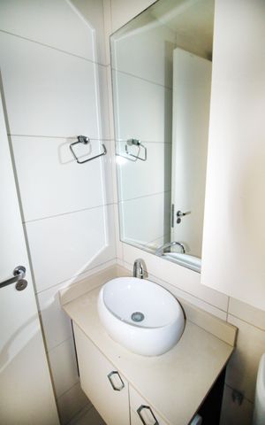 Apartamento à venda com 54m², 2 quartos e 1 vagaBanheiro 