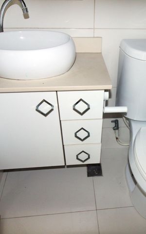 Apartamento à venda com 54m², 2 quartos e 1 vagaBanheiro 