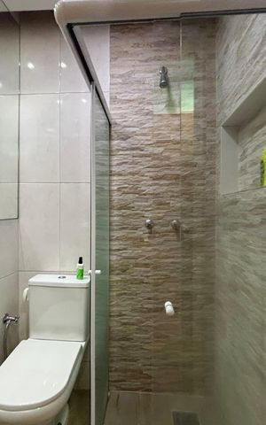 Apartamento para alugar com 79m², 2 quartos e 1 vaga Apartamento para alugar com 79m², 2 quartos e 1 vagaBanheiro social