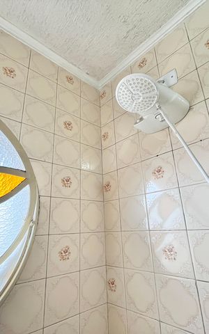 Casa para alugar com 99m², 3 quartos e 2 vagas Casa para alugar com 99m², 3 quartos e 2 vagasBanheiro da Suíte