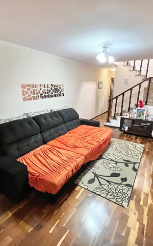 Casa para alugar com 99m², 3 quartos e 2 vagas Casa para alugar com 99m², 3 quartos e 2 vagasSala