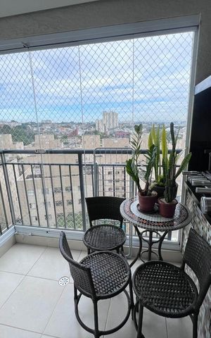 Apartamento à venda com 70m², 2 quartos e 1 vaga Apartamento à venda com 70m², 2 quartos e 1 vagaVaranda