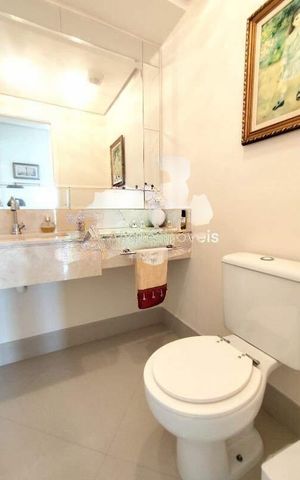 Apartamento à venda com 224m², 3 quartos e 4 vagas