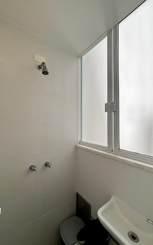 Apartamento à venda com 120m², 3 quartos e 1 vaga Apartamento à venda com 120m², 3 quartos e 1 vagaÁrea de serviço - banheiro