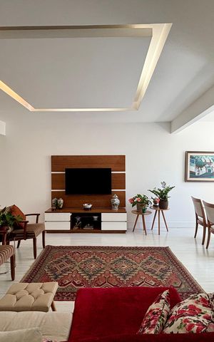Apartamento à venda com 120m², 3 quartos e 1 vaga Apartamento à venda com 120m², 3 quartos e 1 vagaSala