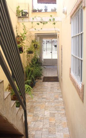 Casa à venda com 165m², 3 quartos e 2 vagasQuintal