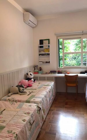 Casa à venda com 180m², 3 quartos e 2 vagas