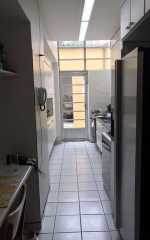 Casa à venda com 180m², 3 quartos e 2 vagas